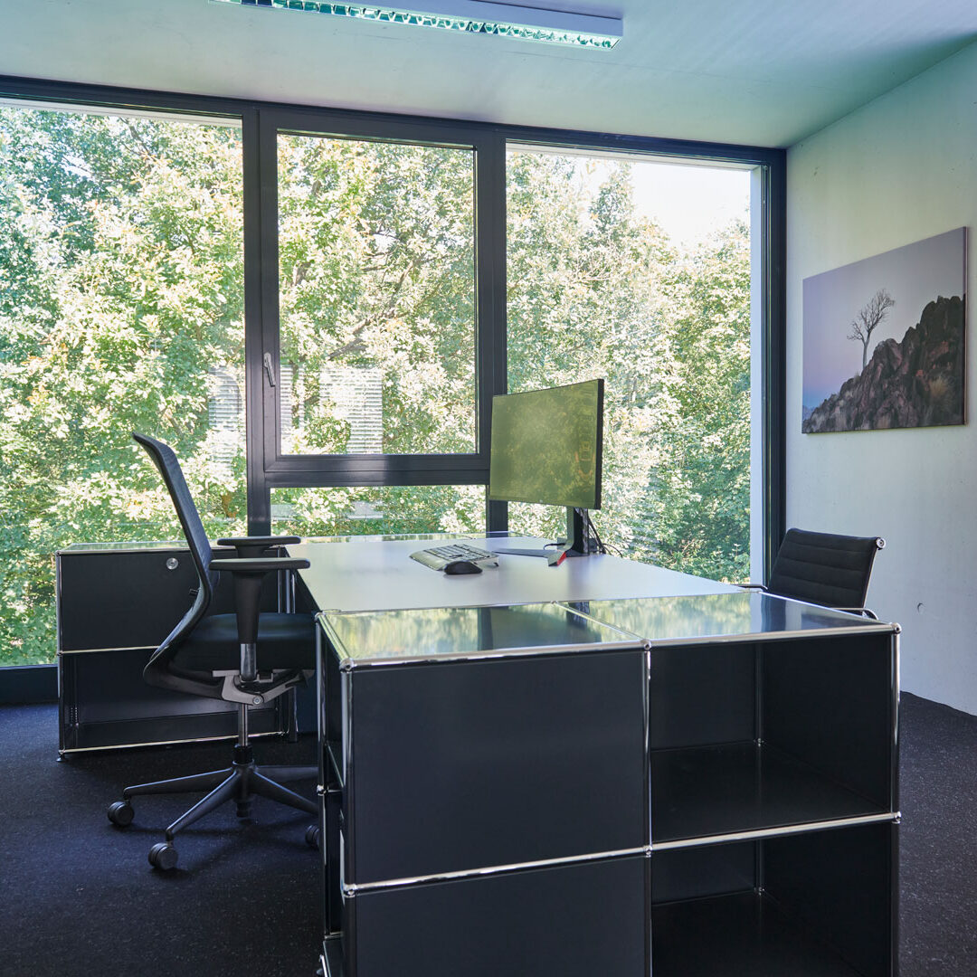 Moderne Einzelbüros bei Martin Rechtsanwälte
